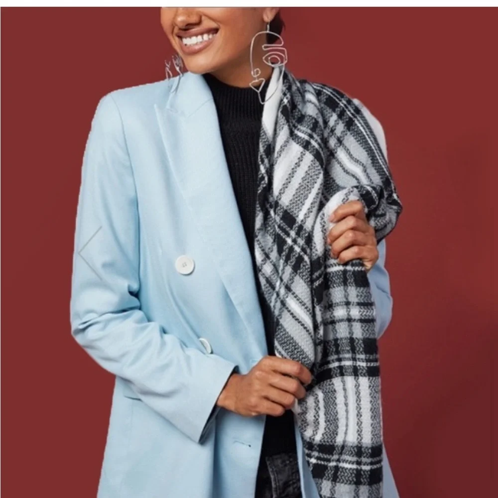 Olive & Pique Plaid Blanket Scarf